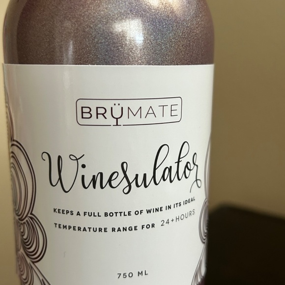 Brumate Winesulator and wine glass set - Picture 3 of 6